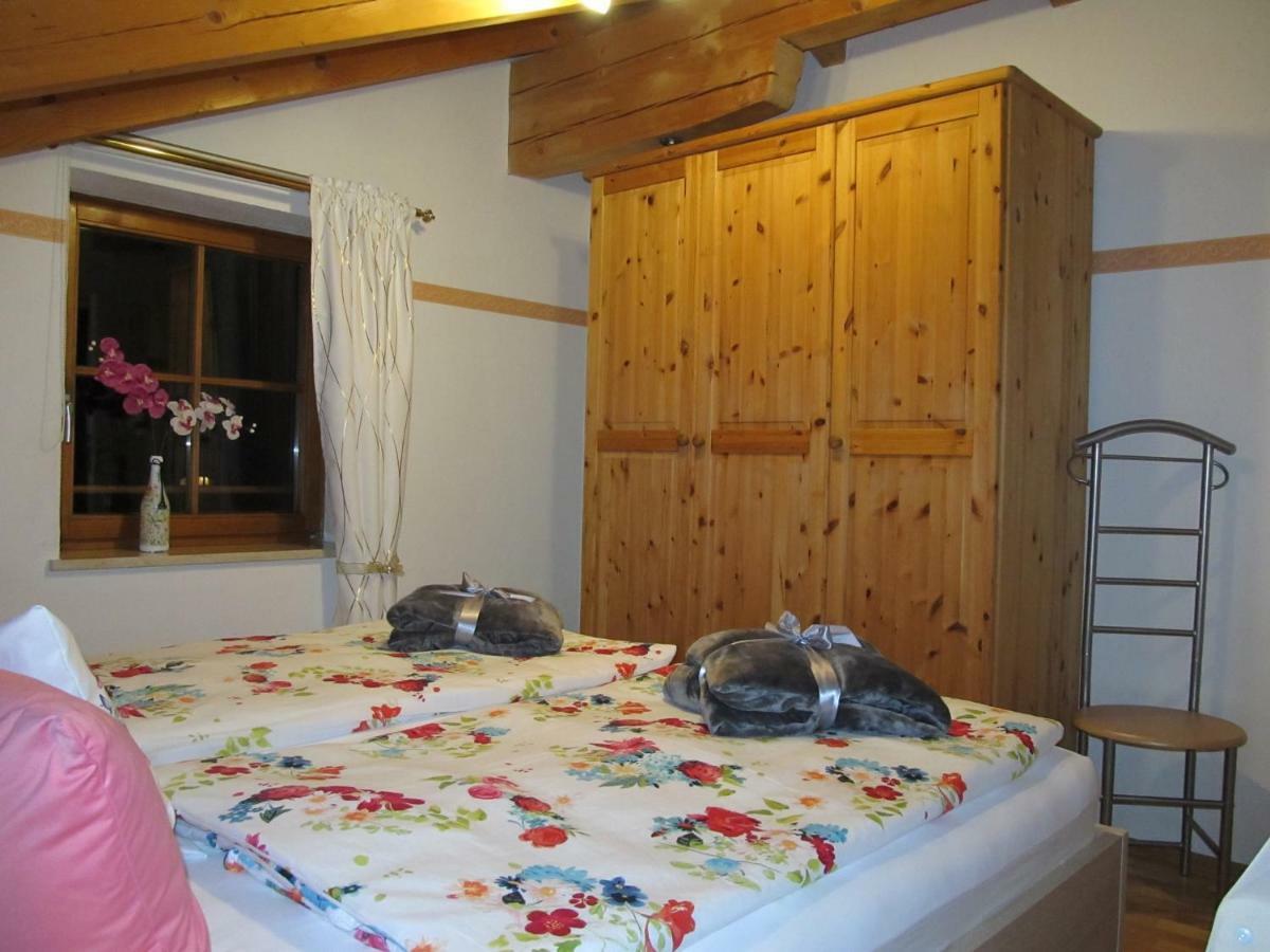 Ferienwohnung Bei Mutti Rottau Exteriér fotografie