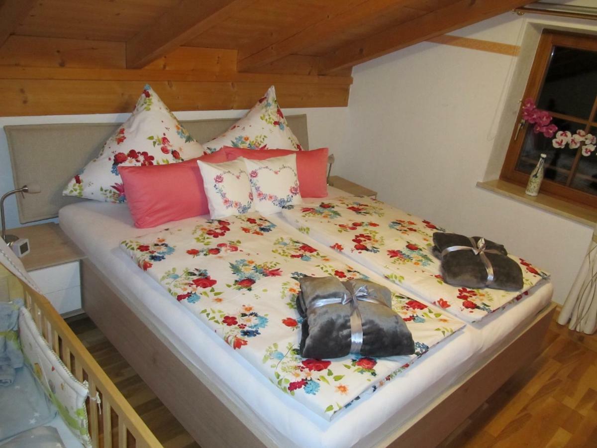 Ferienwohnung Bei Mutti Rottau Exteriér fotografie
